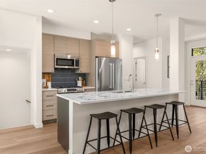 16014 Main View Lane NE, Duvall WA 98019