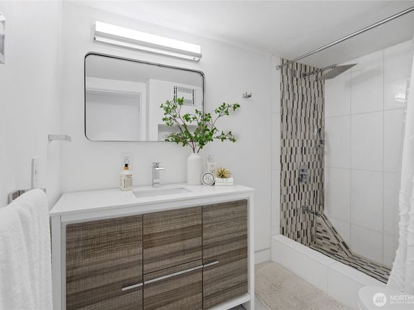 3519 SW Seola Lane, Seattle WA 98146