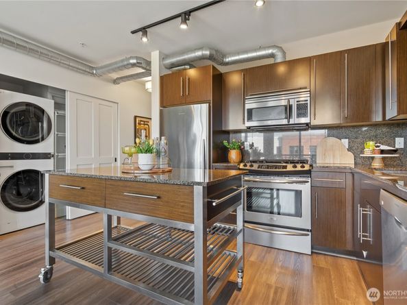 530 Broadway E 606, Seattle WA 98102