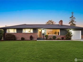 708 Waverly Avenue