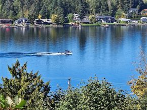606 Rhodora Heights Road, Lake Stevens WA 98258