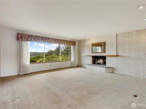 606 Rhodora Heights Road, Lake Stevens WA 98258