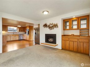 606 Rhodora Heights Road, Lake Stevens WA 98258