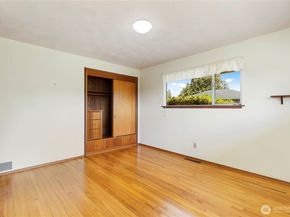 606 Rhodora Heights Road, Lake Stevens WA 98258