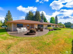 606 Rhodora Heights Road, Lake Stevens WA 98258