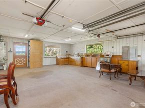 606 Rhodora Heights Road, Lake Stevens WA 98258