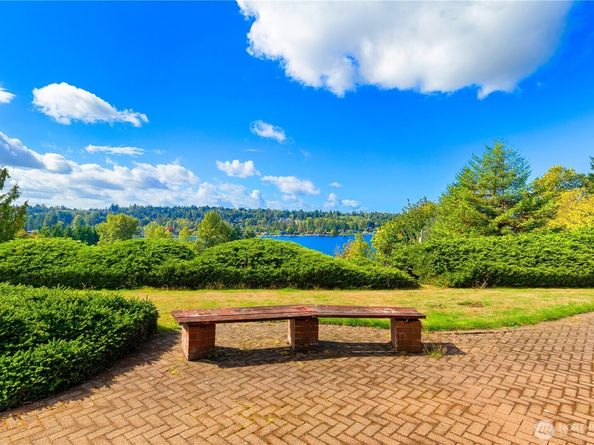606 Rhodora Heights Road, Lake Stevens WA 98258