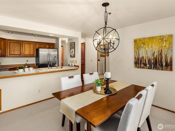 609 7th Avenue N B204, Edmonds WA 98020