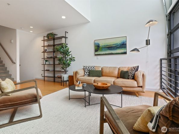 3604 Palatine Avenue N, Seattle WA 98103