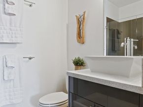 3604 Palatine Avenue N, Seattle WA 98103