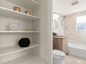 12077 75th Avenue S, Seattle WA 98178