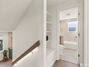 12077 75th Avenue S, Seattle WA 98178