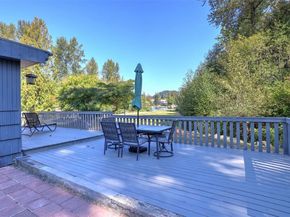 17268 SE Petrovitsky Road, Renton WA 98058