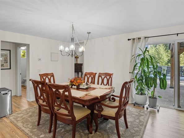 17268 SE Petrovitsky Road, Renton WA 98058