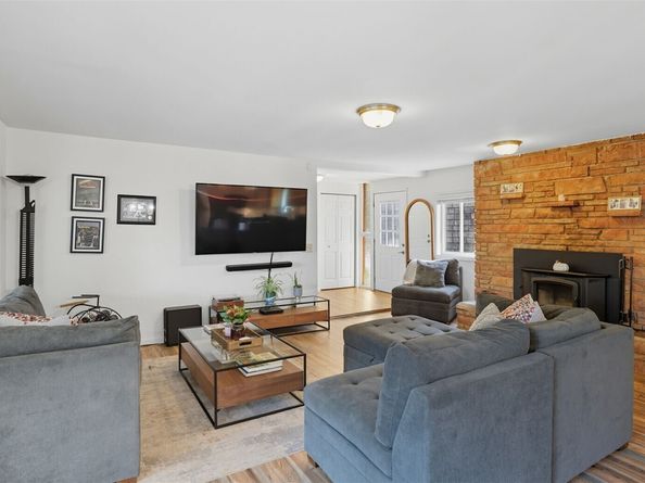 17268 SE Petrovitsky Road, Renton WA 98058