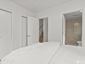 716 11th Avenue E A, Seattle WA 98102