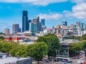827 Hiawatha Place S 204, Seattle WA 98144