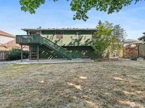 1205 S 236th Place, Des Moines WA 98198