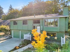 1205 S 236th Place, Des Moines WA 98198