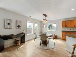 2925 SE 4th Street, Renton WA 98056