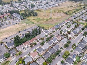 1162 32nd Place NE, Auburn WA 98002