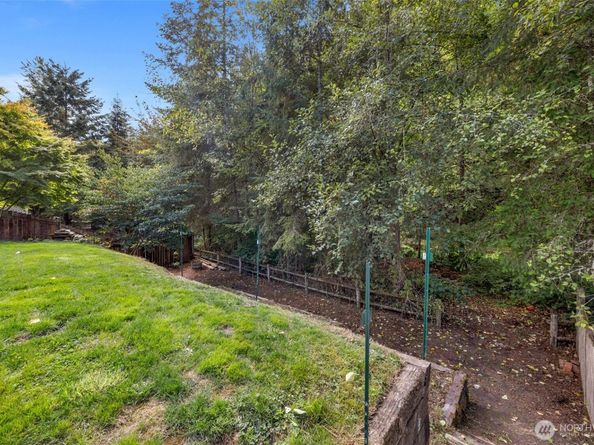1806 131st Drive NE, Lake Stevens WA 98258