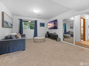 1806 131st Drive NE, Lake Stevens WA 98258
