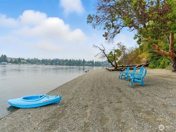 2510 Stephenson Avenue, Bremerton WA 98310