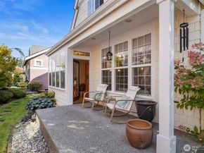 32 NE Sunset Street, Poulsbo WA 98370