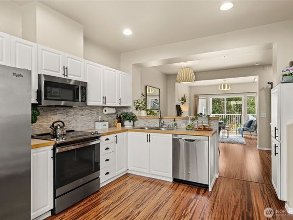 11895 NE 163rd Place, Bothell WA 98011