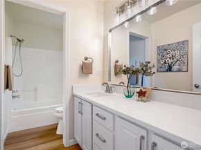 465 Field Place NE, Renton WA 98059