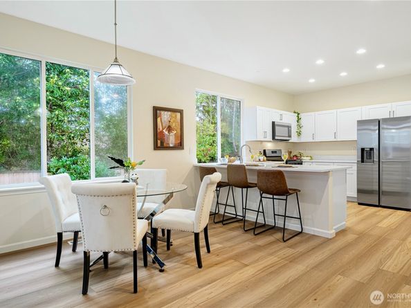 465 Field Place NE, Renton WA 98059