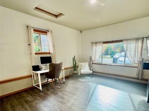 16704 NE 97th Street, Redmond WA 98052