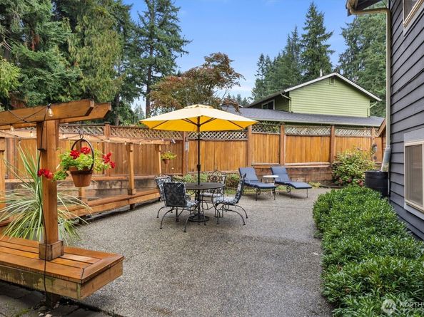 16704 NE 97th Street, Redmond WA 98052