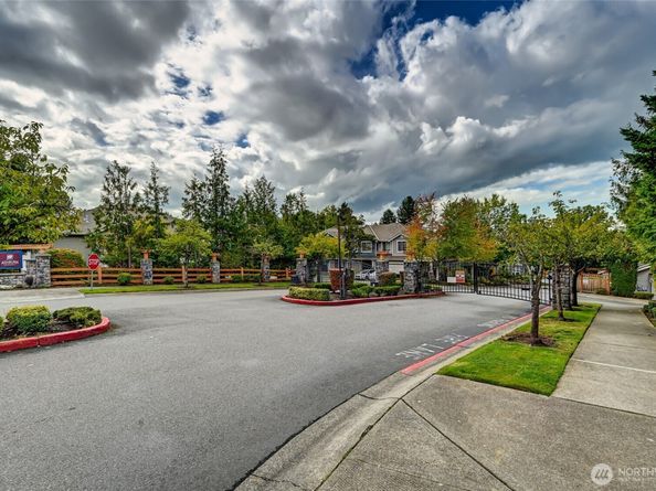 5100 Talbot Place S B, Renton WA 98055