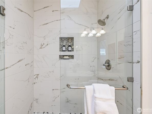 5100 Talbot Place S B, Renton WA 98055