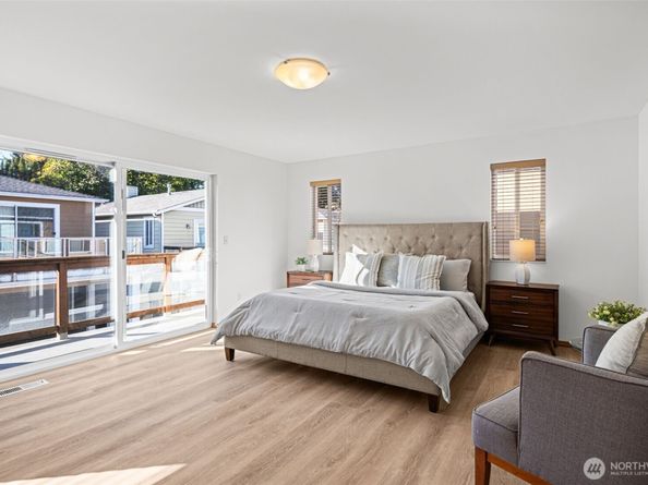 23727 80th Court W, Edmonds WA 98026