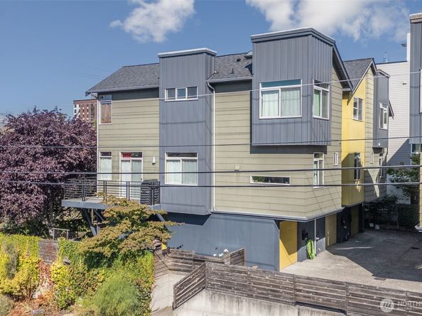 902 13th Avenue, Seattle WA 98122