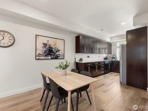 902 13th Avenue, Seattle WA 98122