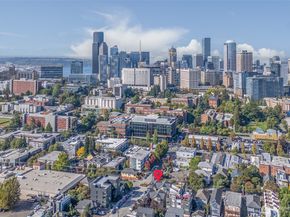 902 13th Avenue, Seattle WA 98122