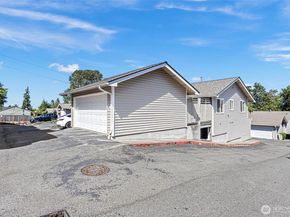 901 E Marine View Drive 201, Everett WA 98201