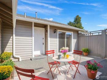 901 E Marine View Drive