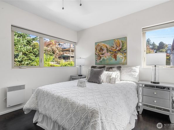 1928 B 10th Avenue W, Seattle WA 98119