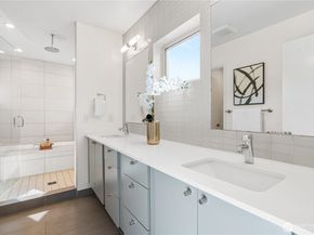 1928 B 10th Avenue W, Seattle WA 98119