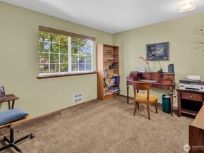 10513 Whitman Avenue N, Seattle WA 98133