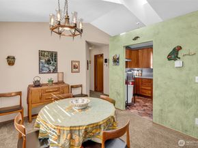 10513 Whitman Avenue N, Seattle WA 98133