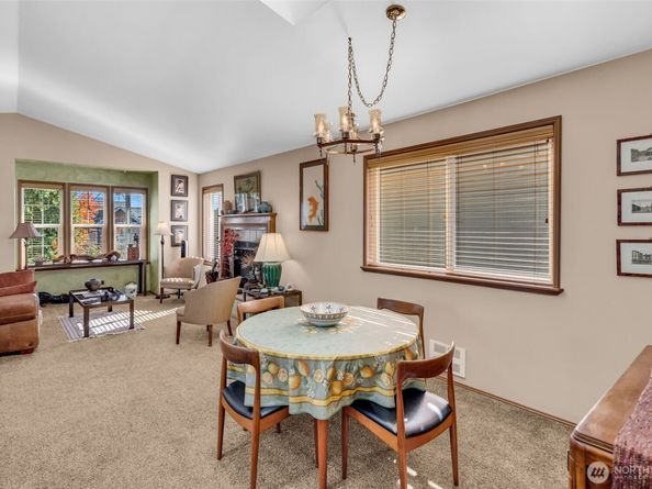 10513 Whitman Avenue N, Seattle WA 98133