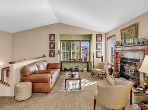 10513 Whitman Avenue N, Seattle WA 98133