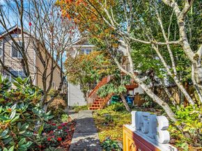 10513 Whitman Avenue N, Seattle WA 98133