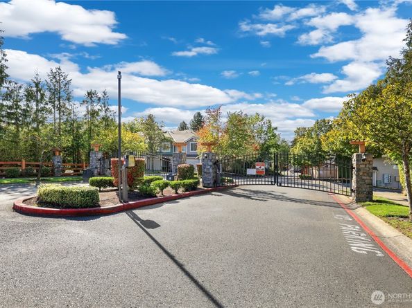 5025 Davis Place S B, Renton WA 98055